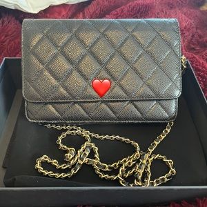 Black Quilted WOC w/ gold hardware- Please Read Description ❗️